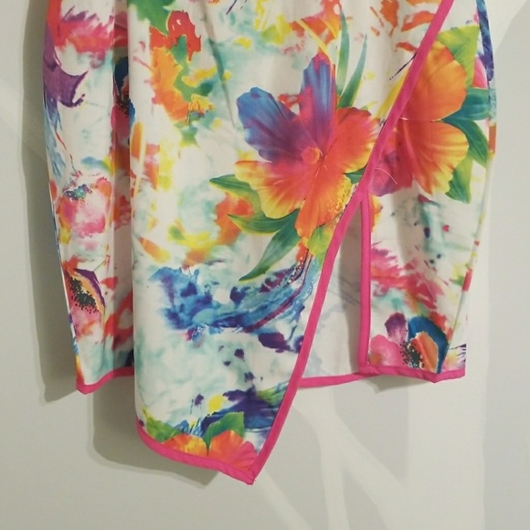 Multicolor side/back cut out dress - Picture 3 of 4